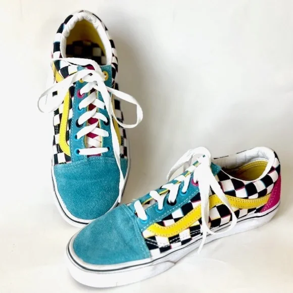 Vans. Blue, Yellow & Magenta  Black & White Checker Old School Sneakers - Picture 2 of 7